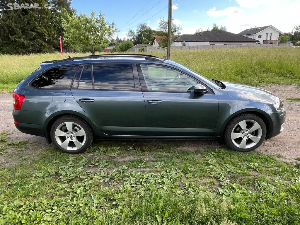 Škoda Octavia Combi 1.6 TDI STYLE P.,119 680 km,ČR - fotka 3