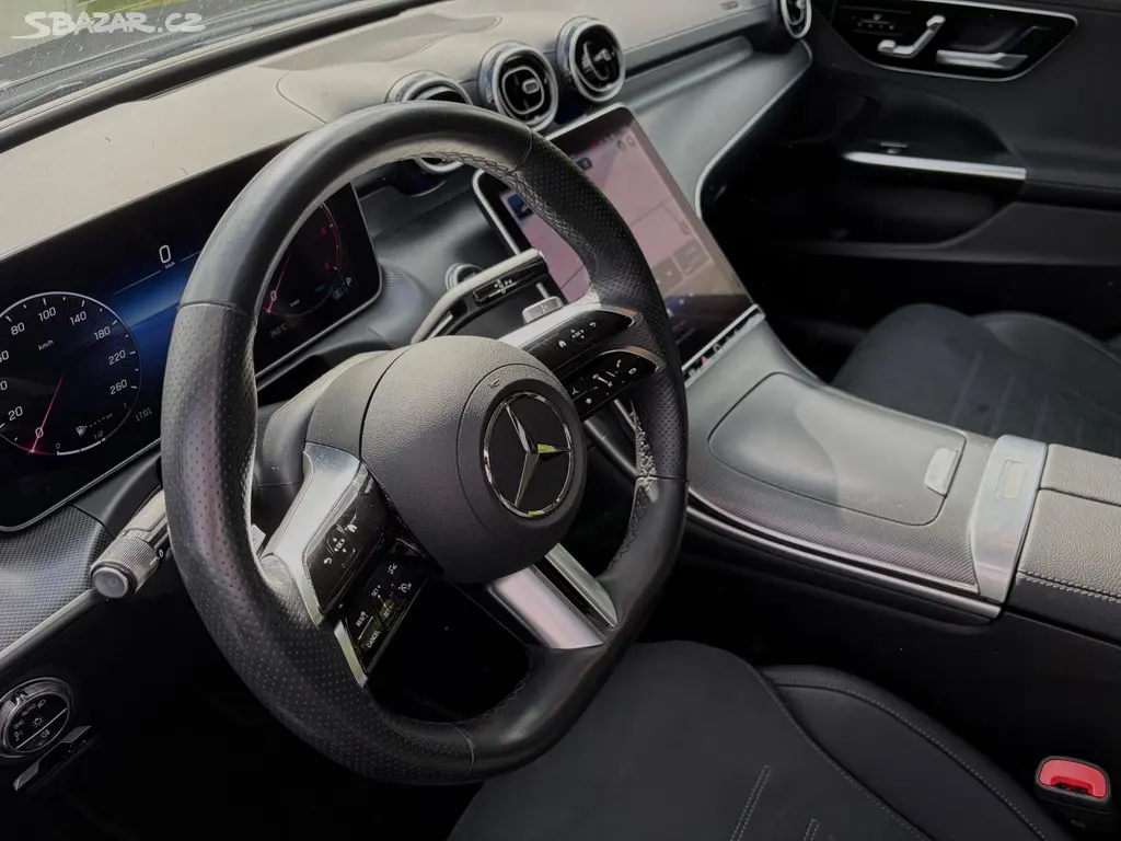 Mercedes-Benz Třídy C, 220d 4M AMG PAck DIGITAL Light - fotka 6