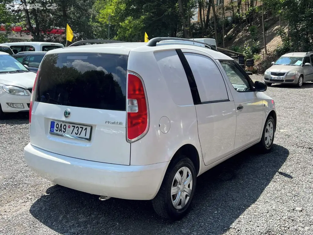 Škoda Praktik 1.2htp 51kW odpočet DPH 2009 nové ČR - fotka 6