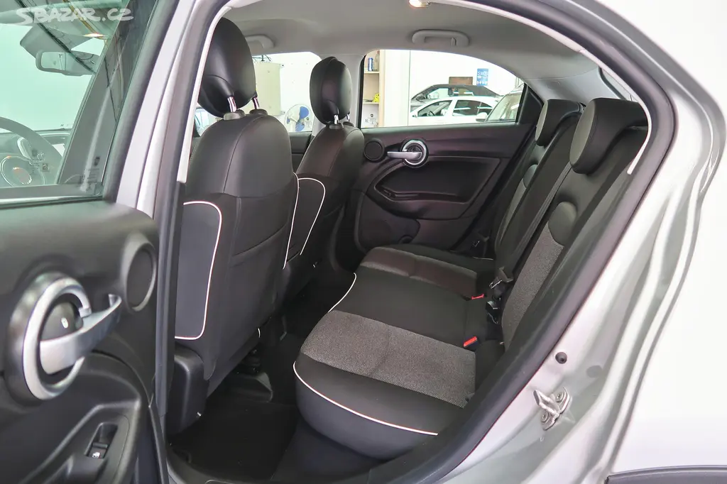 Fiat 500X, 1.6 81kW,PopStar,1.MAJ.,ZÁRUKA - fotka 6