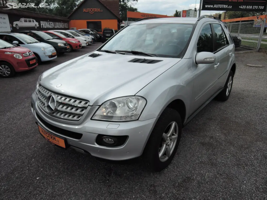 Mercedes-Benz ML 350 3,5i V6 Aut. 4x4 118tkm 2008 - fotka 2