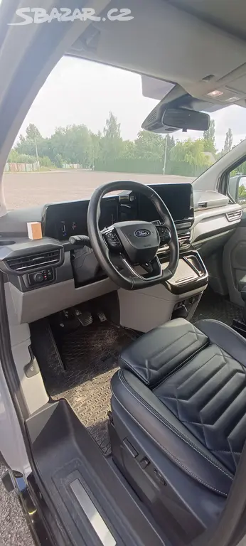 Ford Tourneo Custom 125 kW (4 x 4) - fotka 4