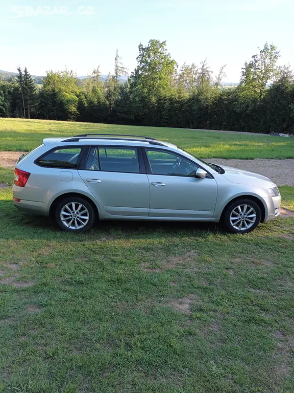 Škoda OCTAVIA 3 kombi 1,4TSI G-TEC 81 kW Ambition - fotka 2