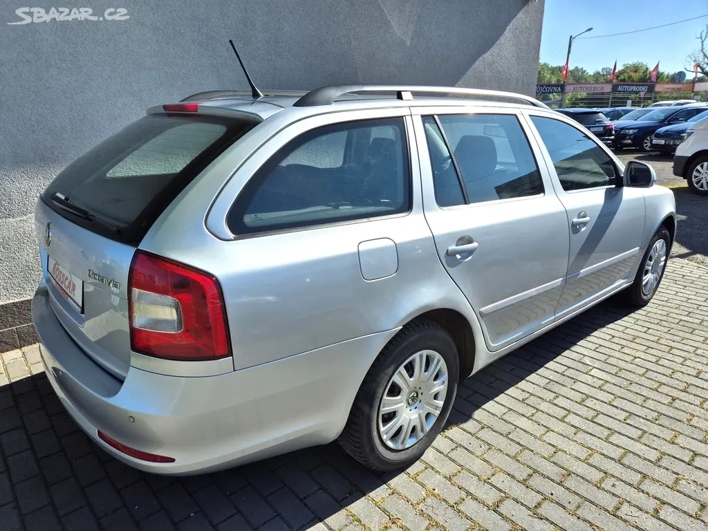 Škoda Octavia 1,4 TSI Combi Klima Výhřev 149000Kč - fotka 5