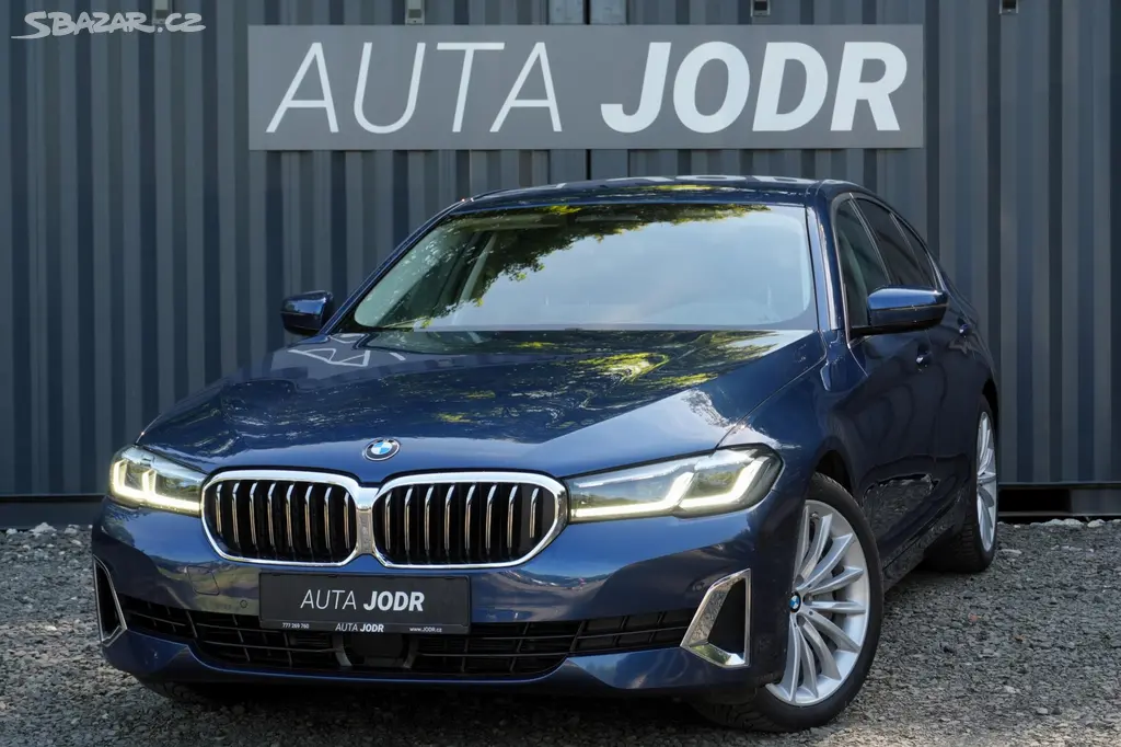 BMW Řada 5, 540i xDrive, ČR, ACC, Harman