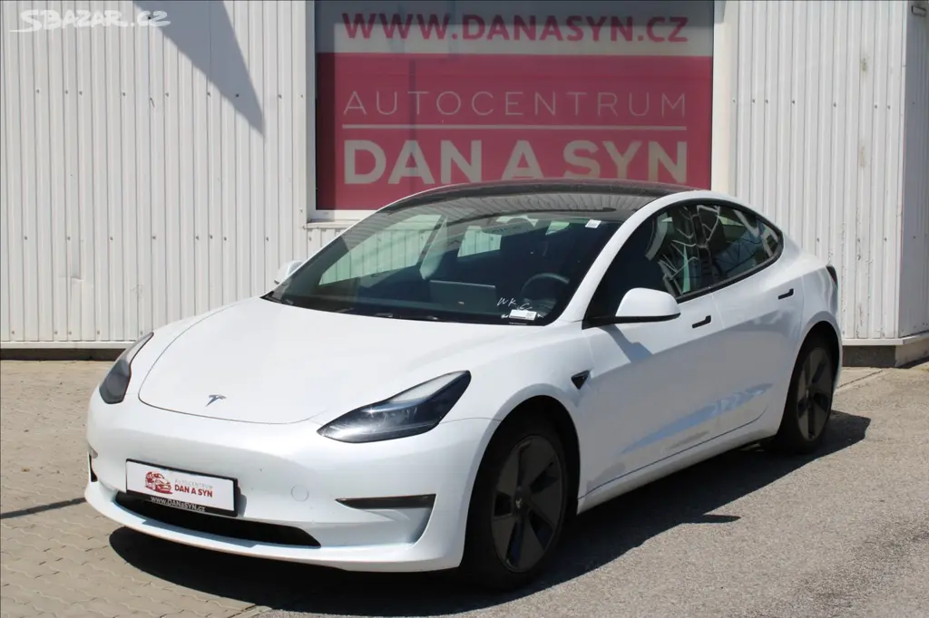 Tesla Model 3, LONG RANGE DUAL MOTOR