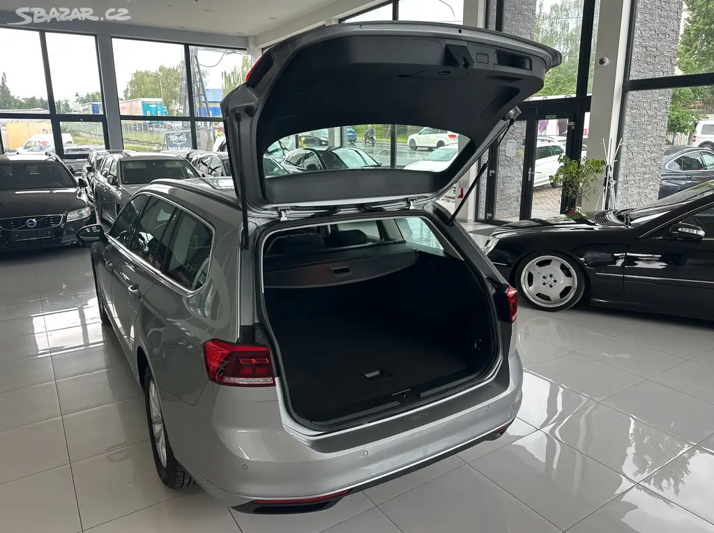 Volkswagen Passat, 2.0 DIESEL - fotka 6