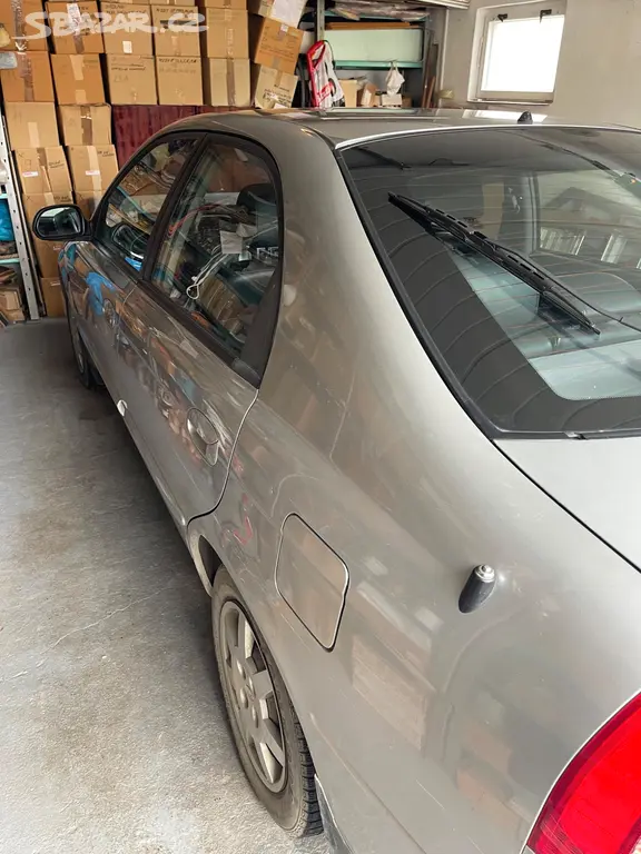 Kia Shuma - fotka 3
