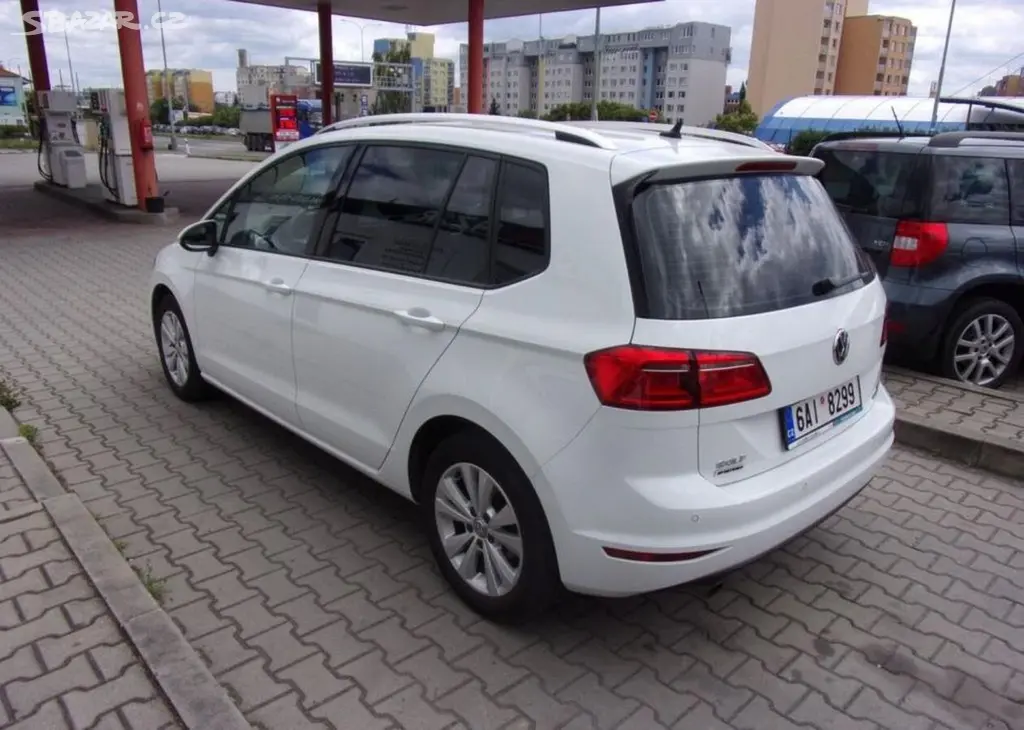 Volkswagen Golf Sportsvan 1,6TDi Comfort,ČR nafta - fotka 5
