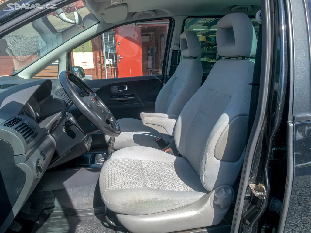 Seat Alhambra 1.9TDI 96KW 7 SEDADEL - fotka 6