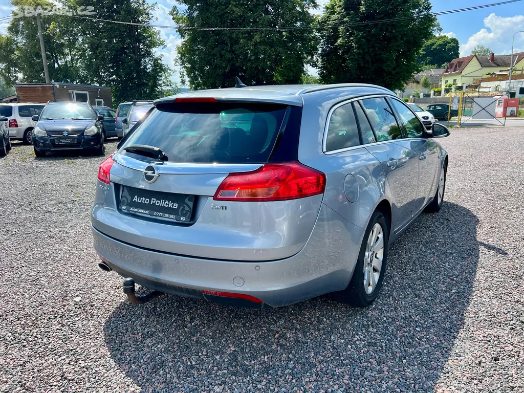 Opel Insignia 2.0d 118kW Servis,Výhřevy,Stav,Klima - fotka 5