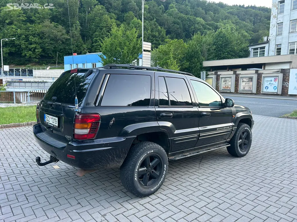 Jeep Grand Cherokee 2.7 CRD Limited 4x4 automat - fotka 3