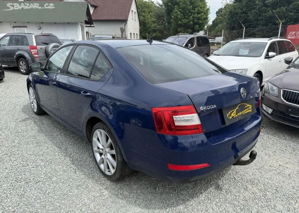 Škoda Octavia 1.6 TDI ELEGANCE nafta manuální - fotka 4
