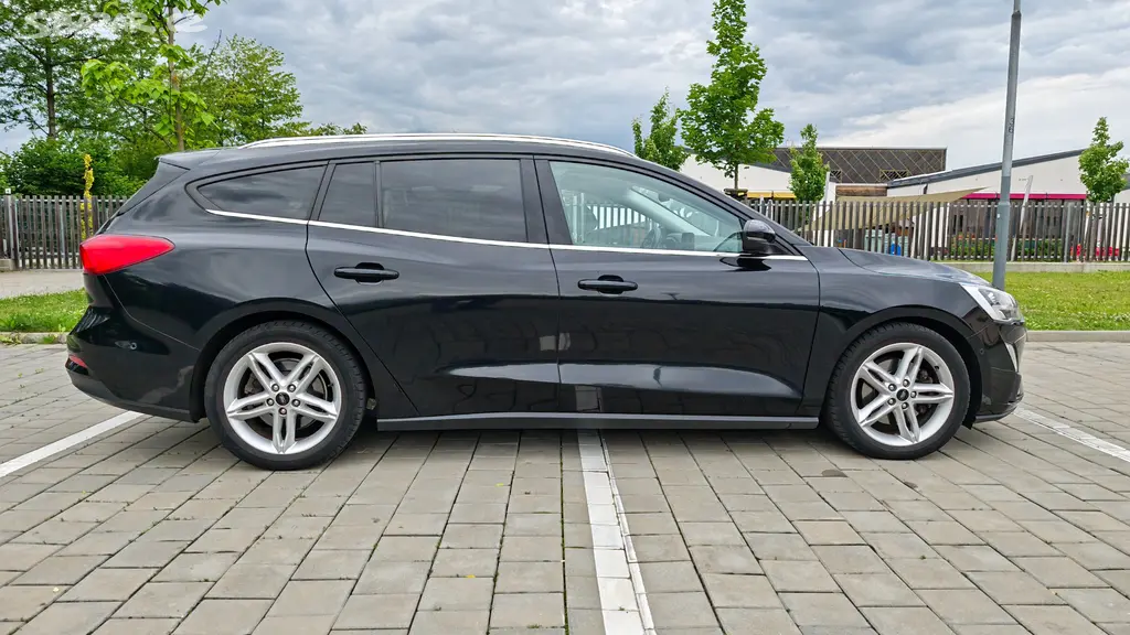 Ford Focus Combi, 2.0 EcoBlue 110kW Titanium + B&O - fotka 4