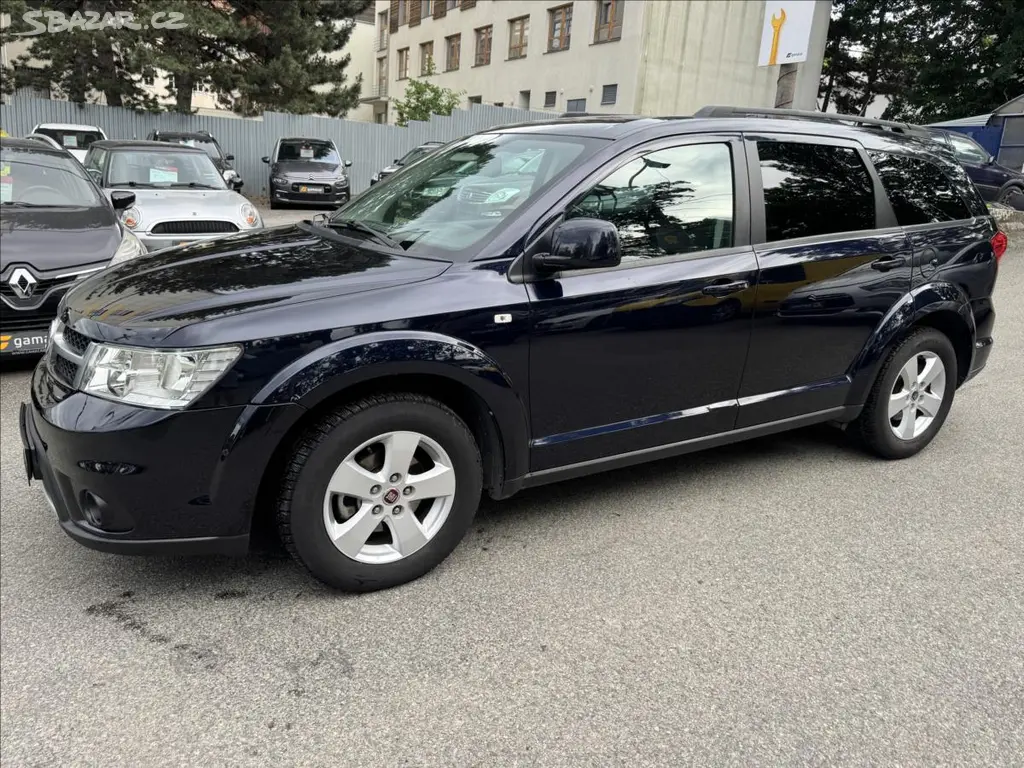 Fiat Freemont, 2,0 7.MIST+ PEKNÝ STAV !! - fotka 3