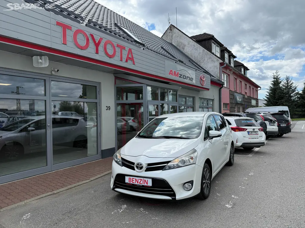 Toyota Verso, 1,6 VALVEMATIC - fotka 3