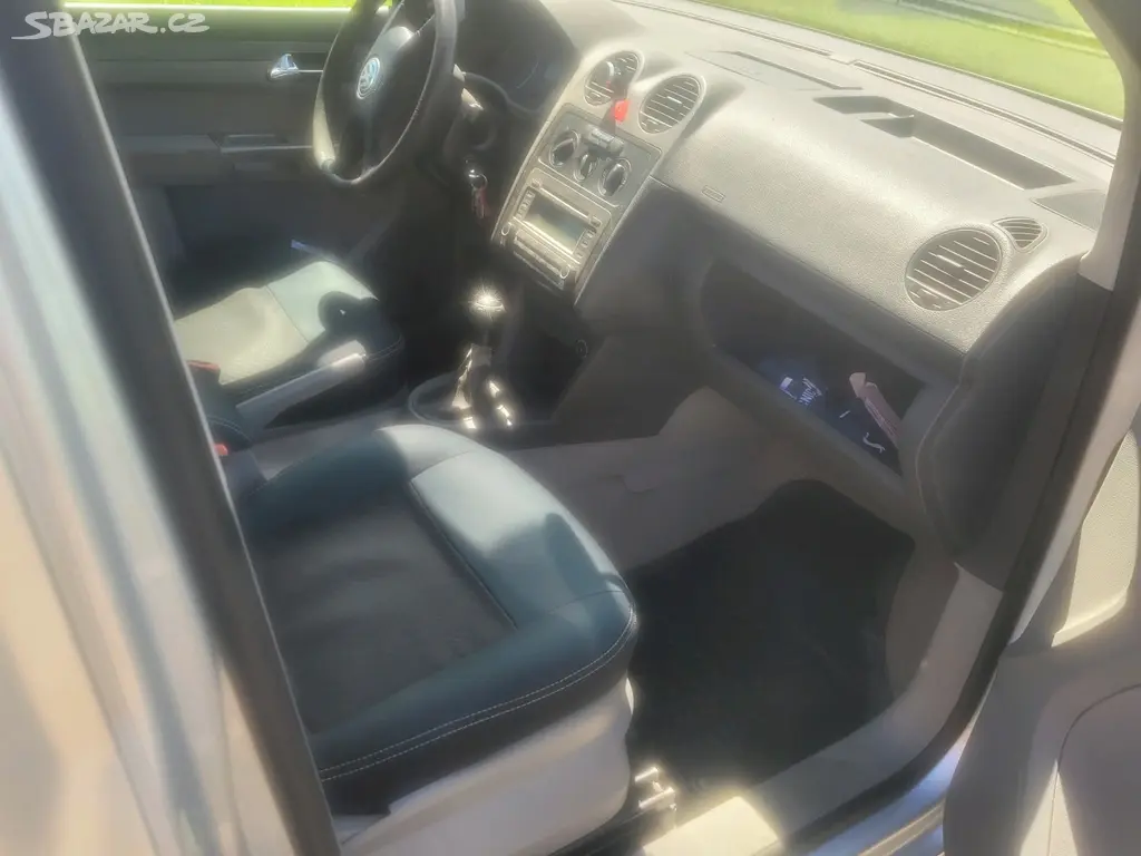 Vw caddy life - fotka 2