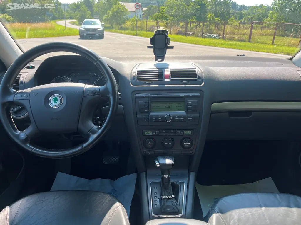 Octavie 2 2.0 TDi 103 kw DSG rok-2006 typ-BKD - fotka 6