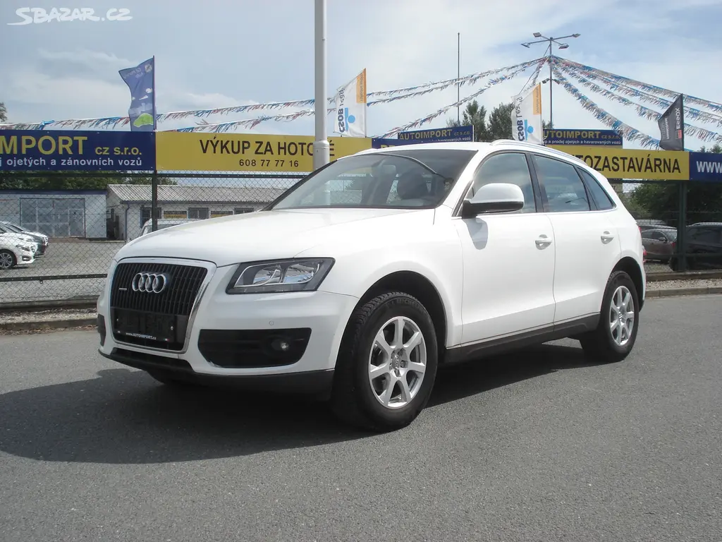 Audi Q5, 2.0 TDI MANUÁL 4x4