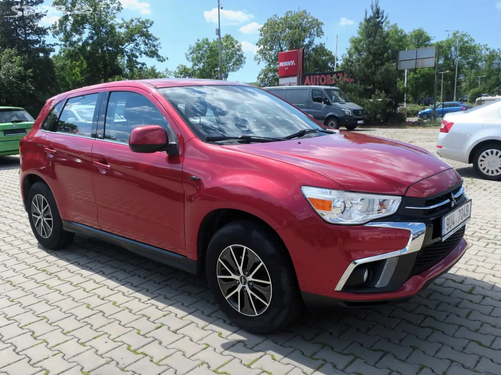 Mitsubishi ASX 1.6 i 86 kW Edice 100 let - fotka 3