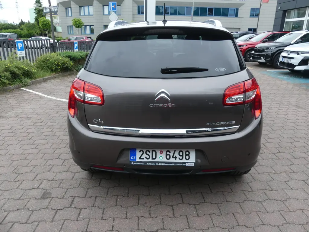 Citroën C4 Aircross, 1,8 HDi MAN6 - fotka 6