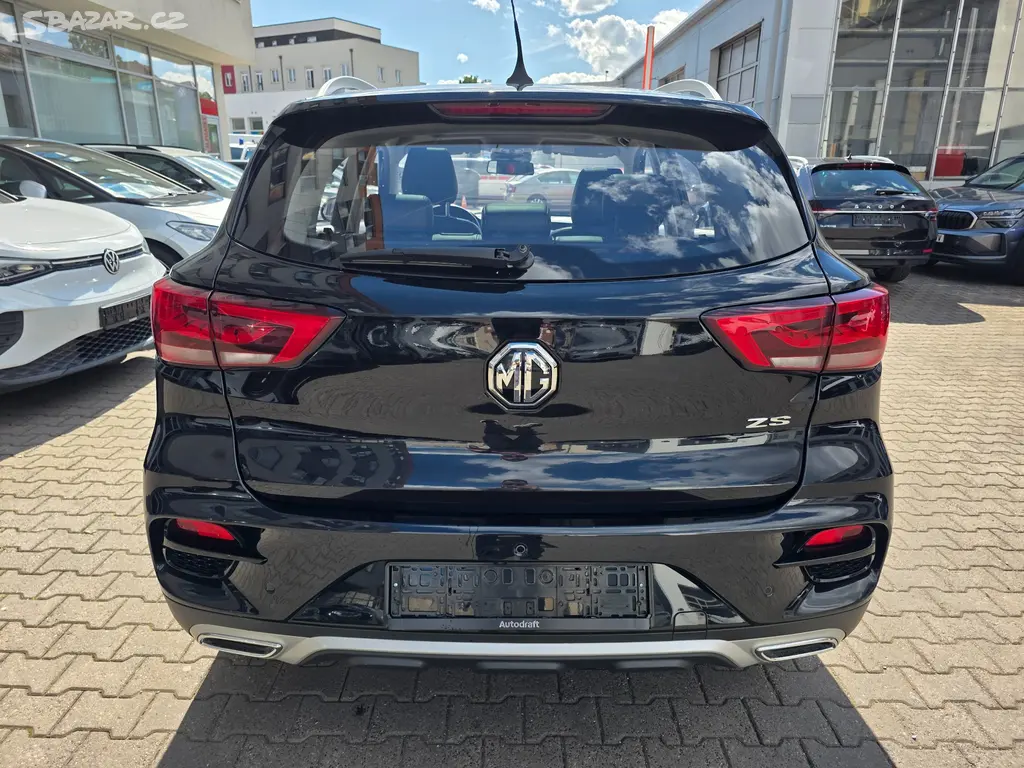 MG ZS 1.5 78kW Panorama Kamera 360° Man. - fotka 5
