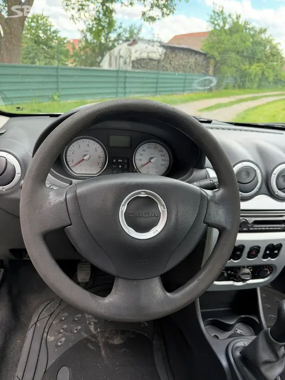 Dacia Sandero 1.4 55kw, 2009 - fotka 6