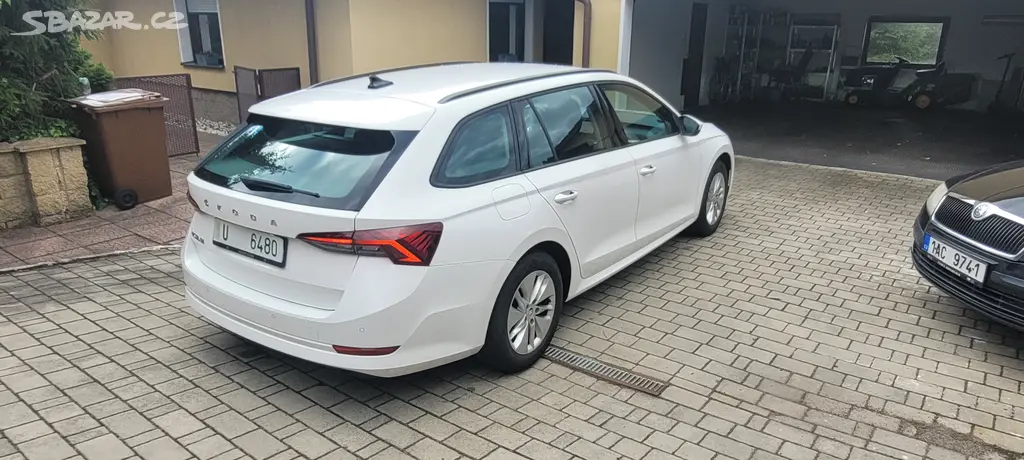 Škoda Octavia 4 TSi 2022 VIRTUAL el.kufr kessy - fotka 4