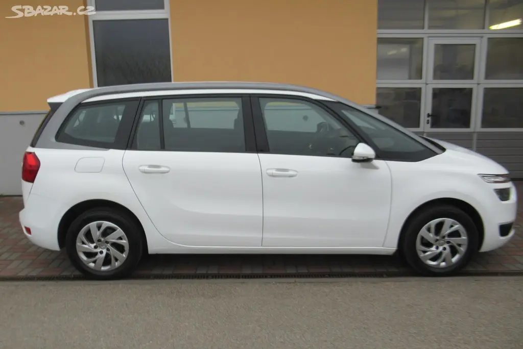 Citroën C4 Picasso, 1.6 HDi AUT. KLIMA 7 MÍST - fotka 3