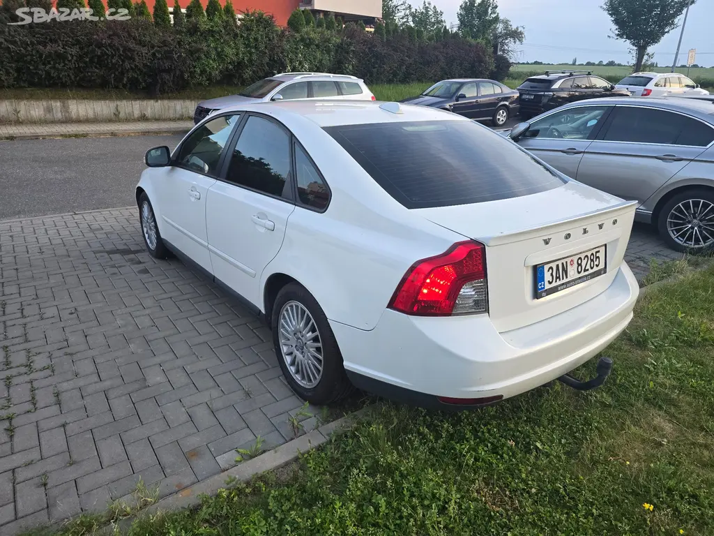 Volvo S40 1.6D DRIVe, r.v. 2009, Nová STK. - fotka 5