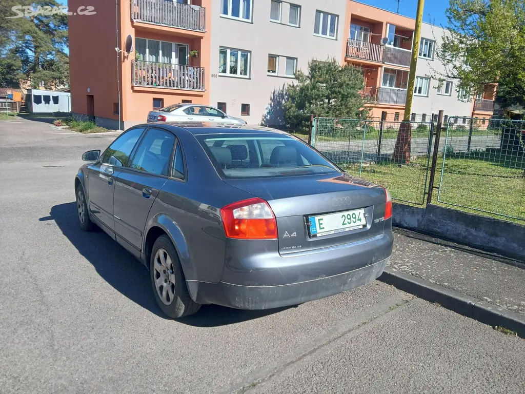 Audi A4 sedan 1.9Tdi, 96kW, Nová Česká STK - fotka 4