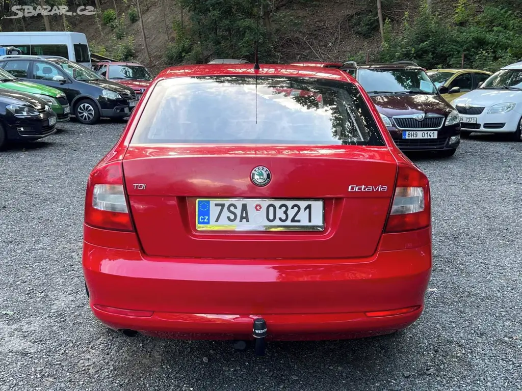 Škoda Octavia 1.6TDI 77kW tažné klima 2011 nové ČR - fotka 5