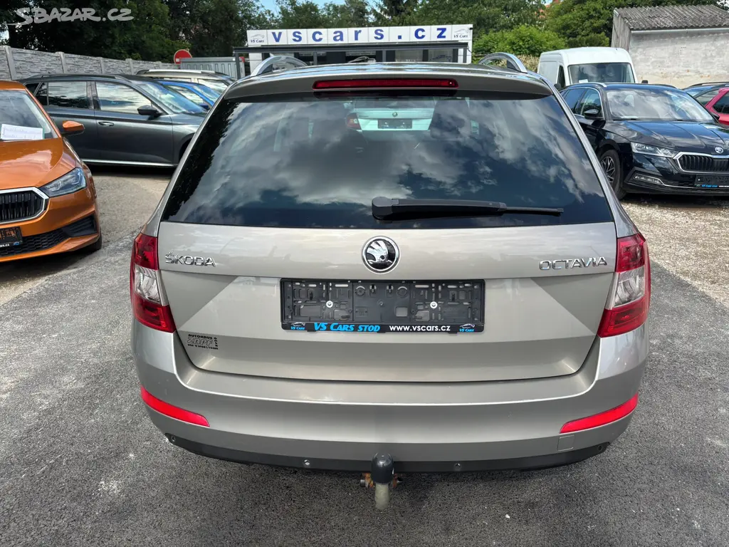 Škoda Octavia 1.4 Tsi 103kw r.v. 2015 Serviska - fotka 6