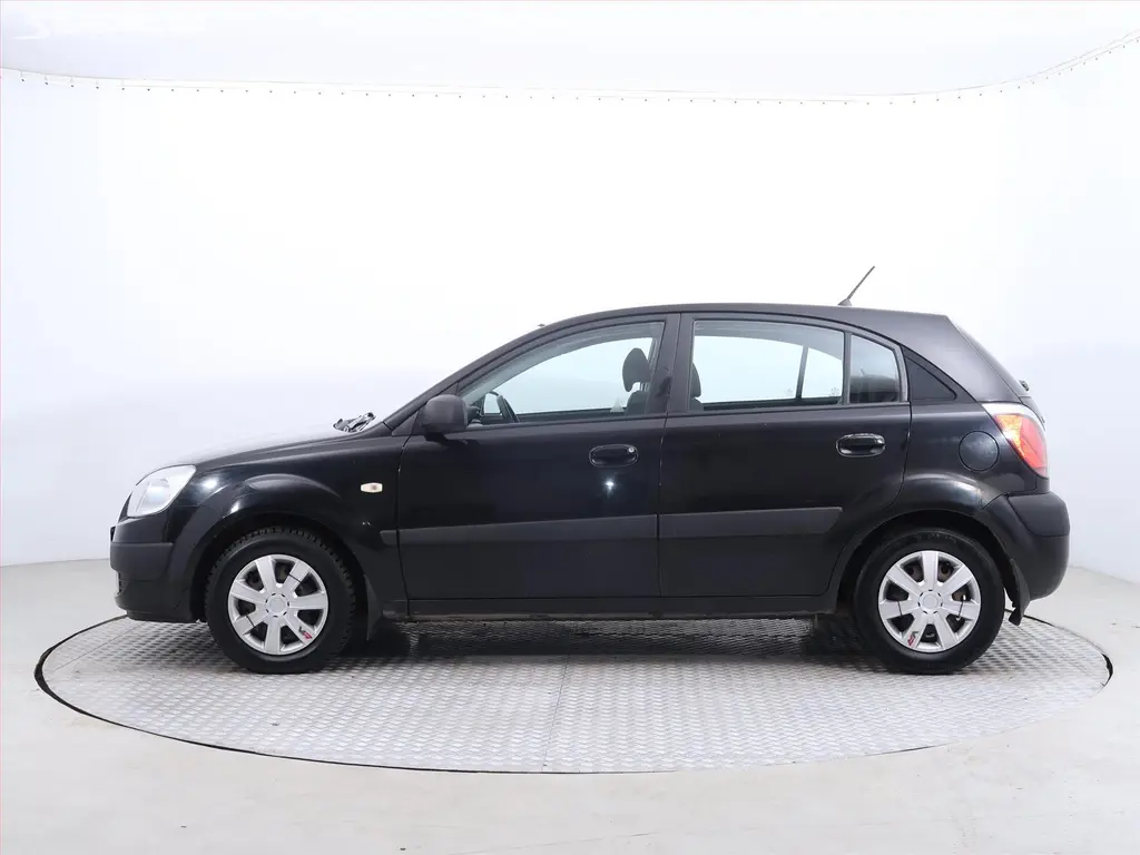 Kia Rio, 1.5 CRDi, Klima, v provozu - fotka 3