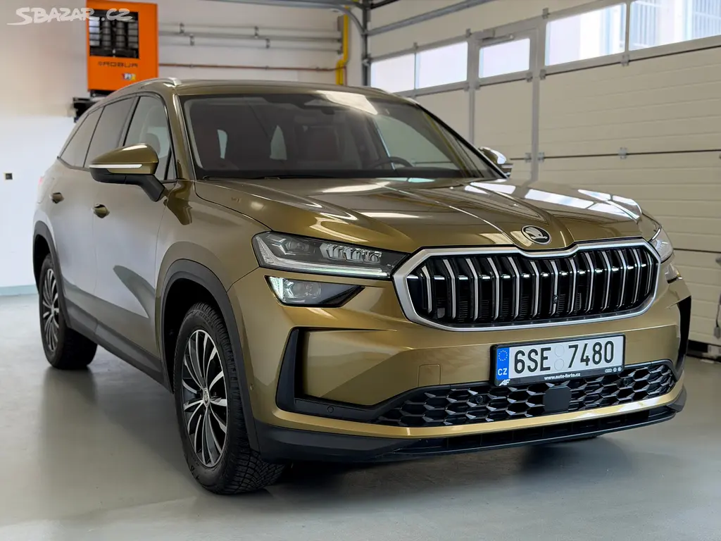 Škoda Kodiaq, 2.0 TDI DSG 4x4 Exclusive PANO - fotka 4