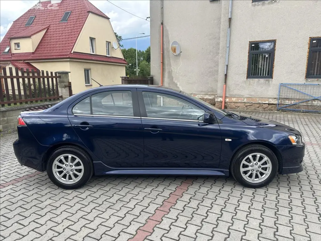 Mitsubishi Lancer, 1,6 1.majitel - fotka 2