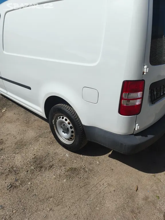 Volkswagen Caddy Maxi 2.0 TDI 62 KW - fotka 3