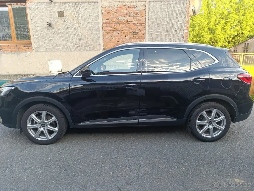 MG HS 1,5 TGI Exlusive / prosinec 2023 - fotka 2