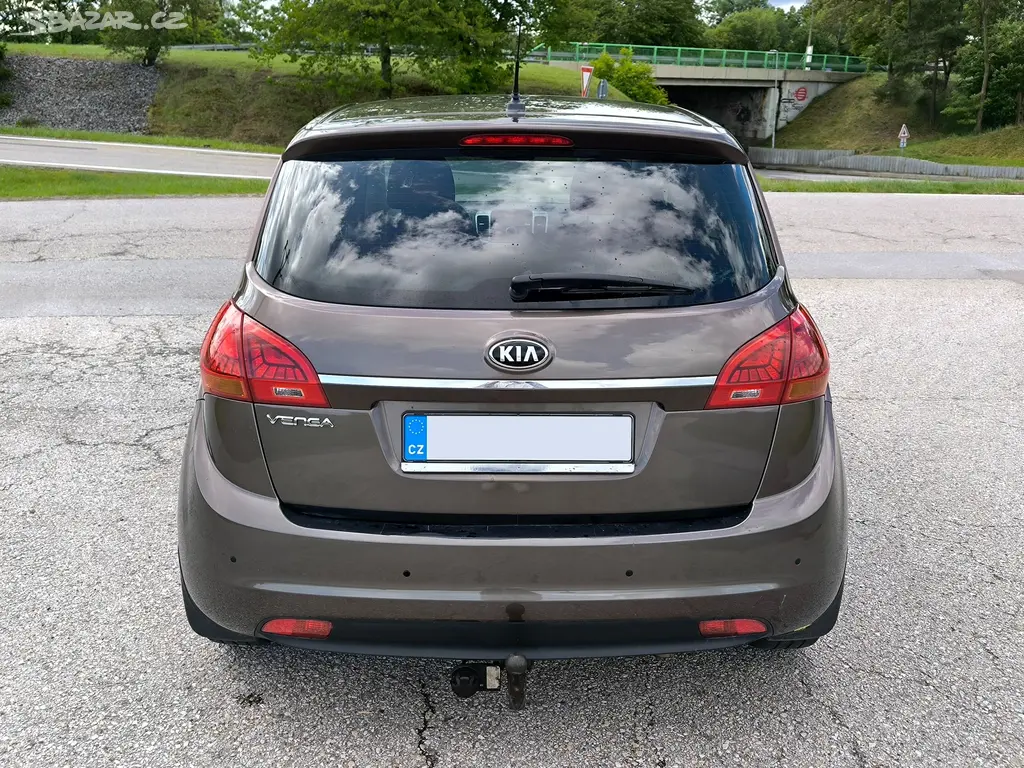 KIA VENGA 1.6 CVVT 92kw, r.v. 2017, 92000 KM - fotka 5