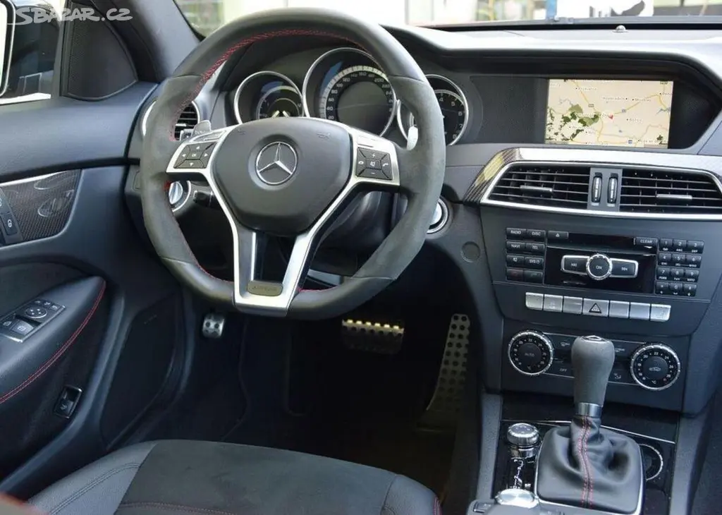 Mercedes-Benz Třídy C - fotka 5