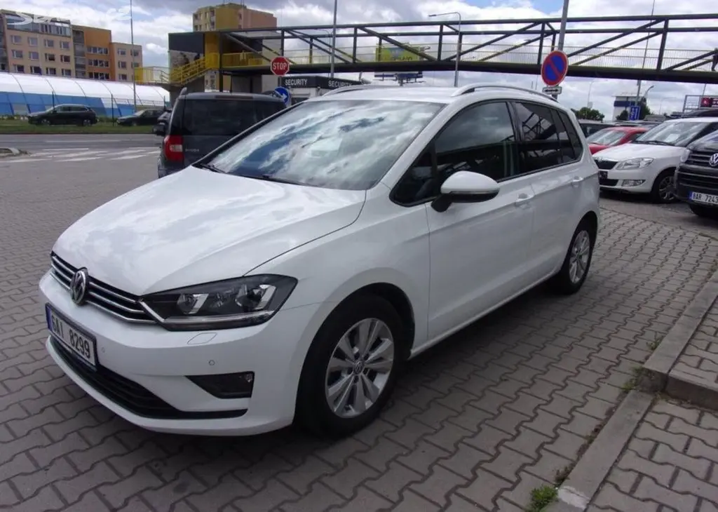 Volkswagen Golf Sportsvan 1,6TDi Comfort,ČR nafta - fotka 6