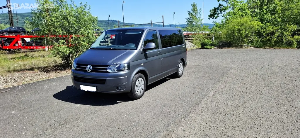 Volkswagen Multivan 2.0 103 Kw,7 - místné - fotka 3