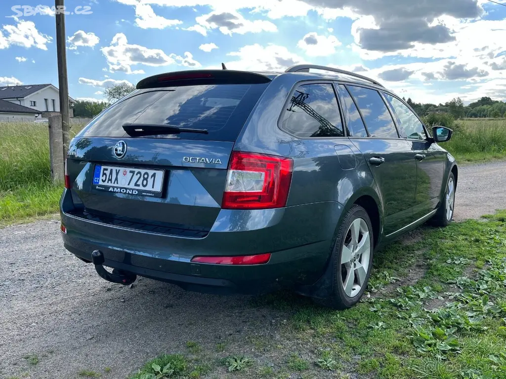 Škoda Octavia Combi 1.6 TDI STYLE P.,119 680 km,ČR - fotka 6
