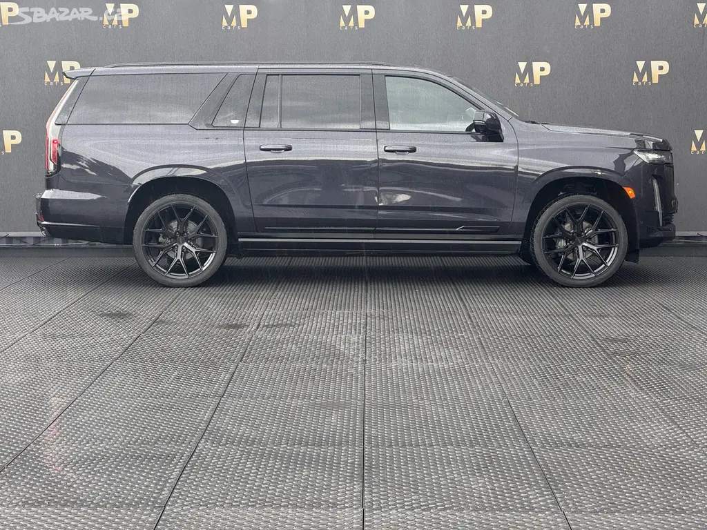 Cadillac Escalade, 6.2 V8 AWD Platinum, DPH, PPF - fotka 4