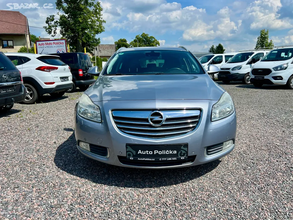 Opel Insignia 2.0d 118kW Servis,Výhřevy,Stav,Klima - fotka 3