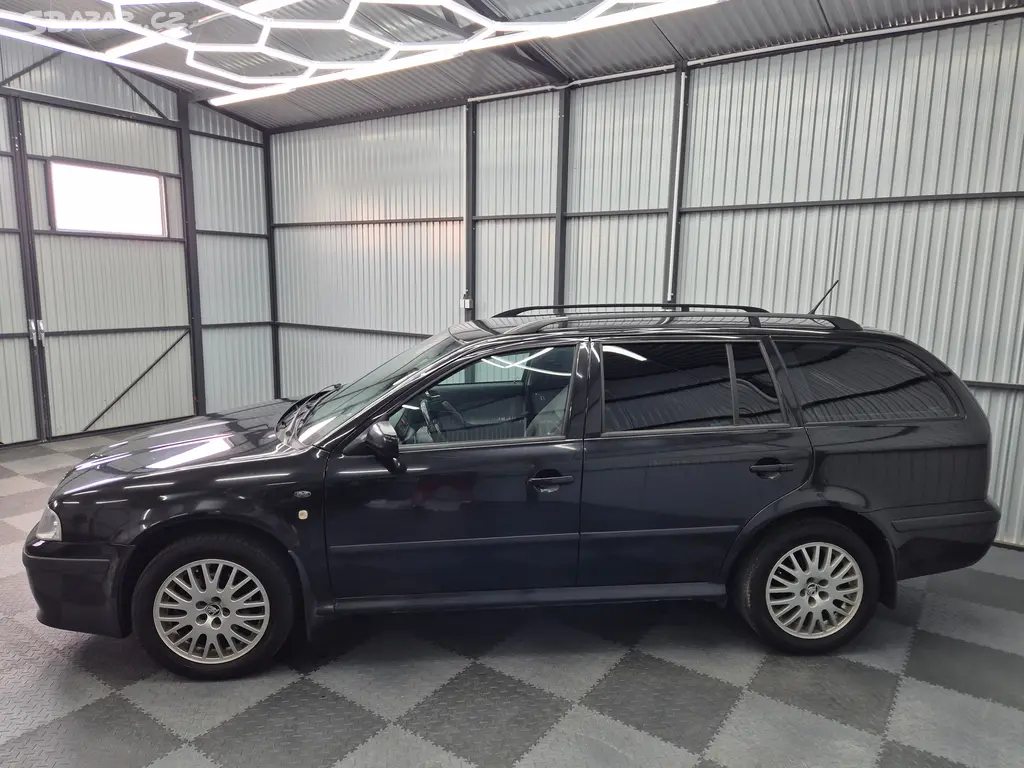 Škoda Octavia, 1.9 TDI - fotka 5