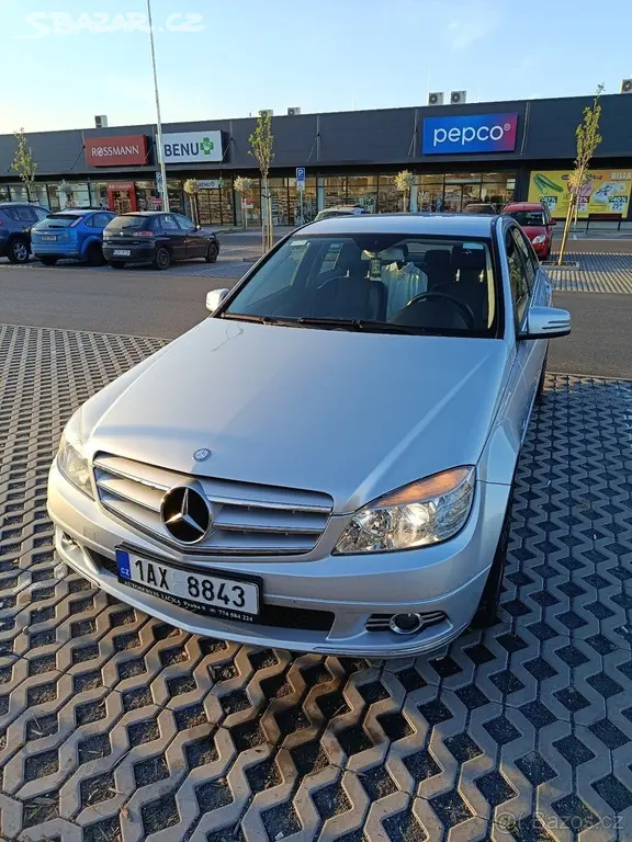 Mercedes-Benz Třídy C 2,2 200