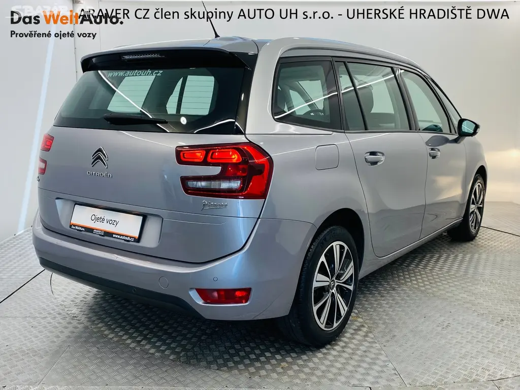 Citroën Grand C4 Picasso, 1.6 HDi 88kW 1.Majitel - fotka 2