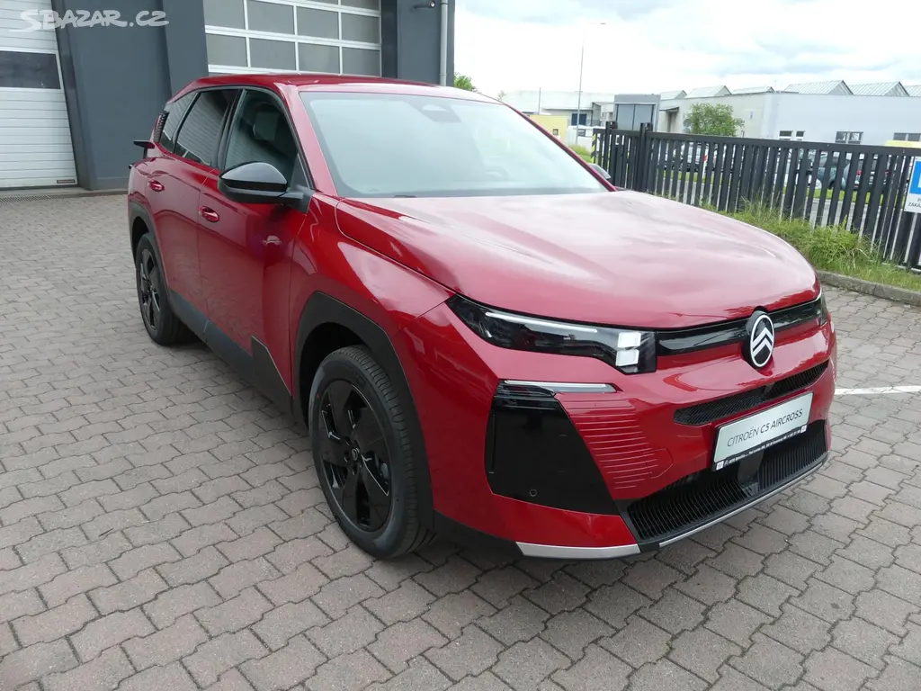 Citroën C5 Aircross, PLUS Hybrid 145k Automatic - fotka 3