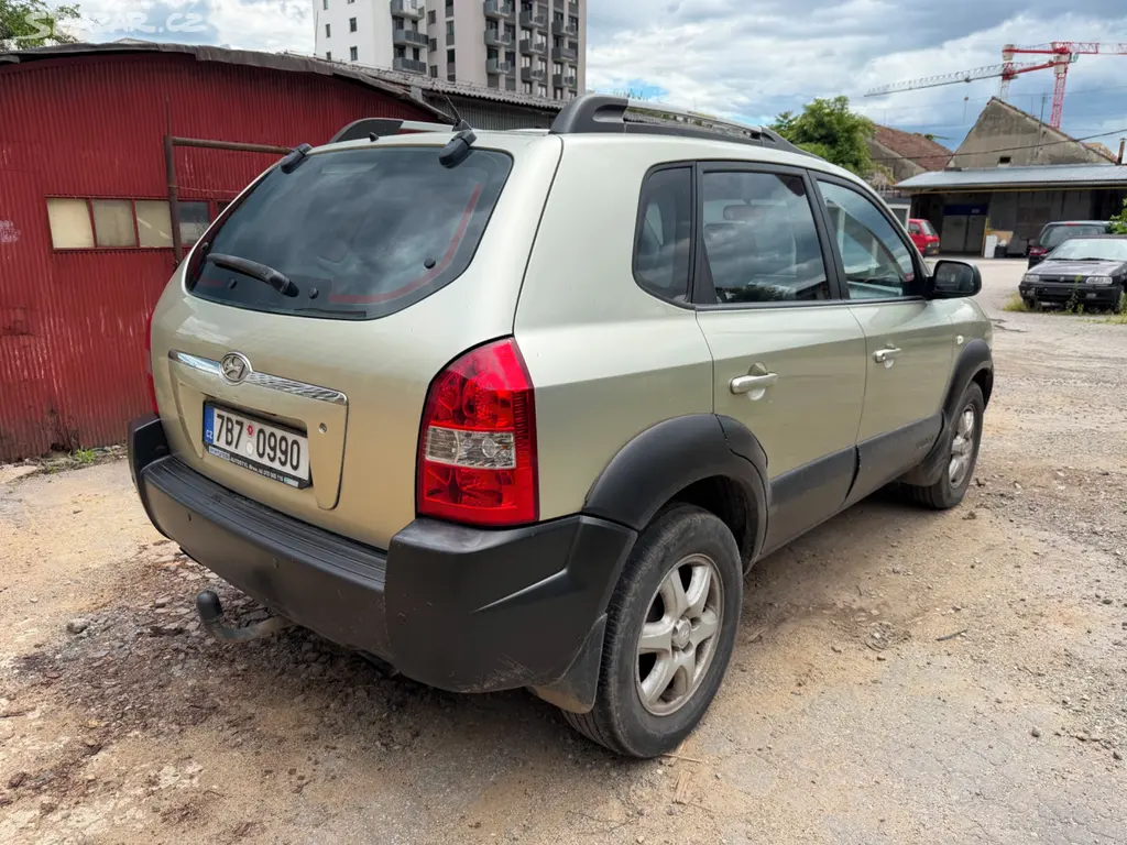 H Tucson CRDI 4x4 automat - fotka 2